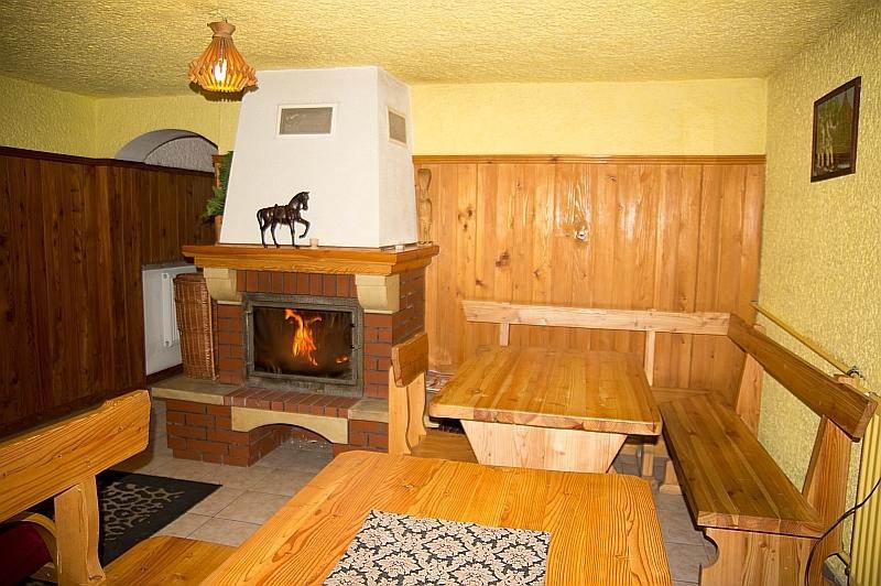 Hacjenda - Apartamenty I Pokoje Goscinne Czarna Góra Habitación foto